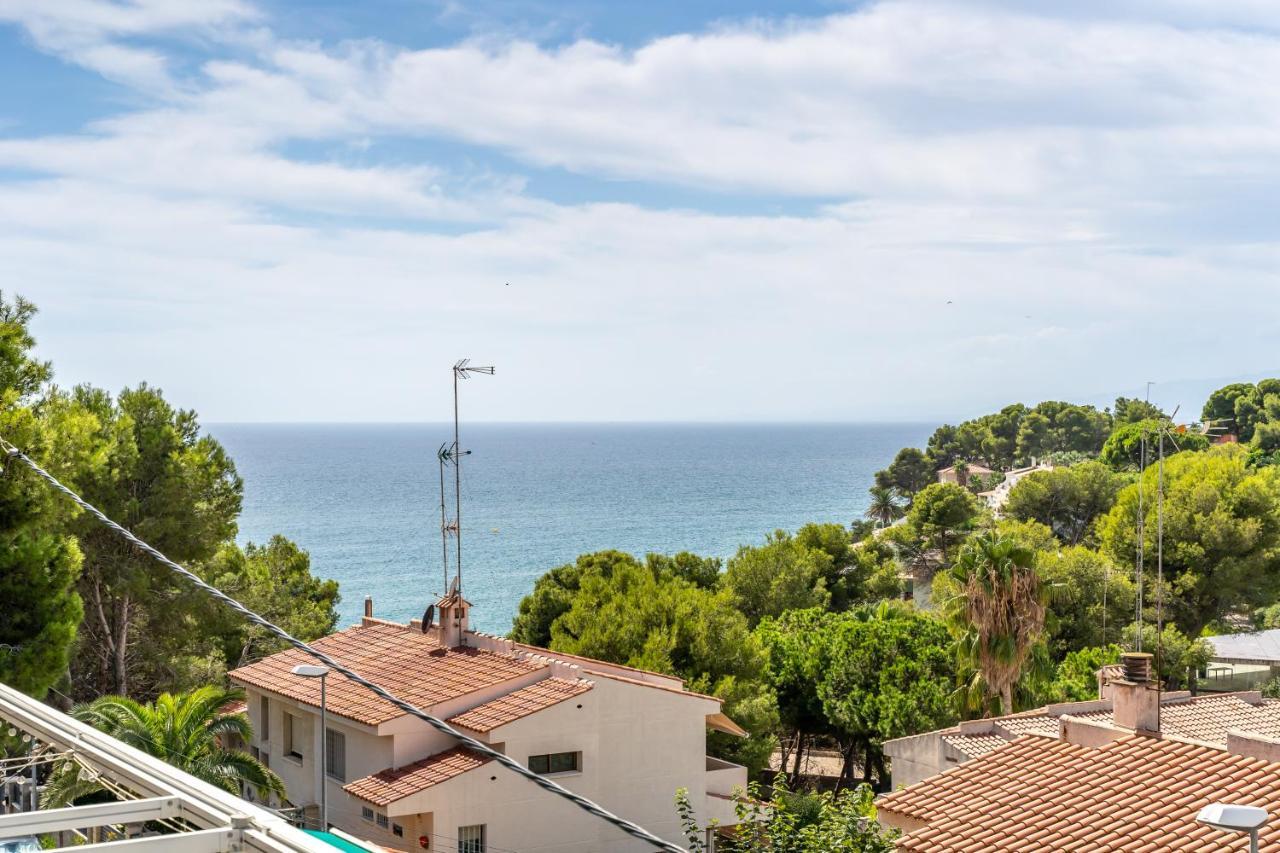 Beach Front Retro Hideaway In Salou Zewnętrze zdjęcie
