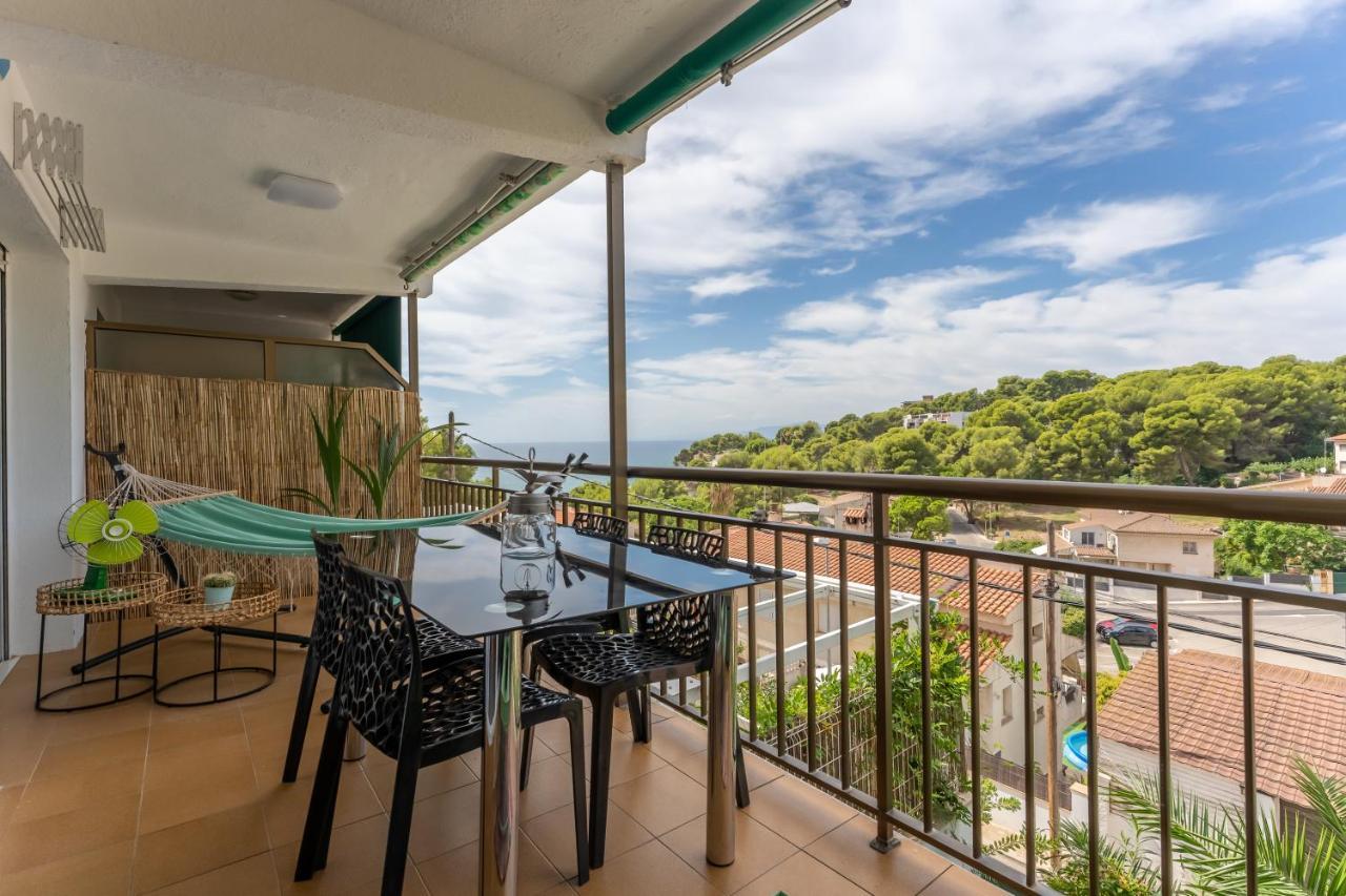 Beach Front Retro Hideaway In Salou Zewnętrze zdjęcie