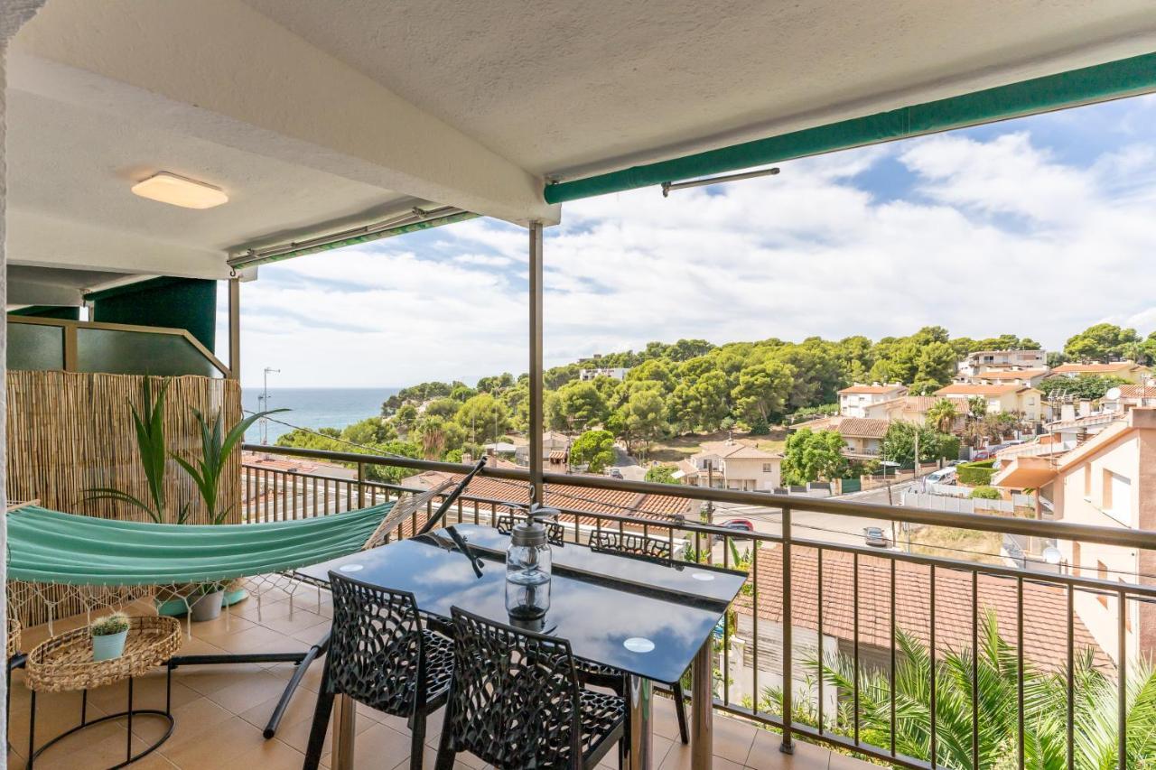 Beach Front Retro Hideaway In Salou Zewnętrze zdjęcie