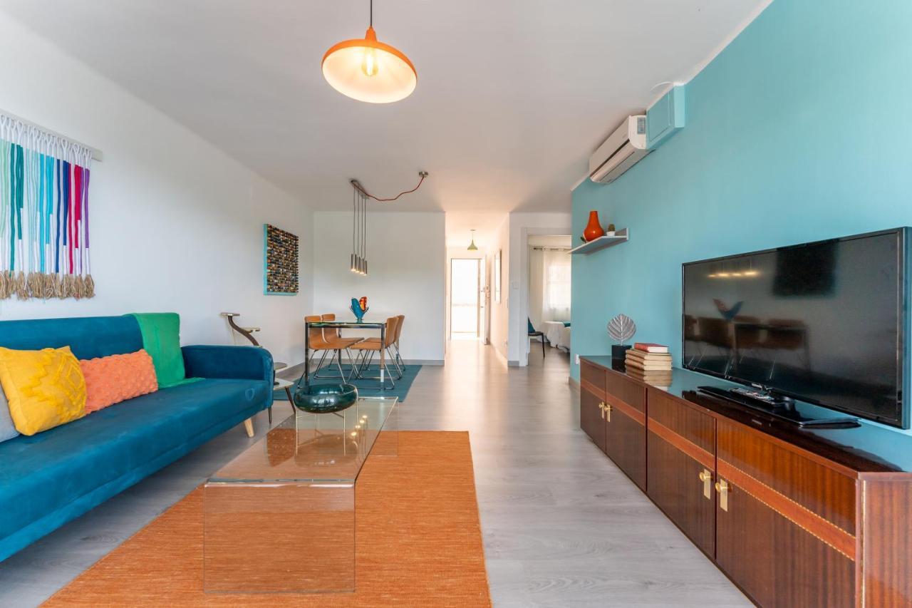 Beach Front Retro Hideaway In Salou Zewnętrze zdjęcie
