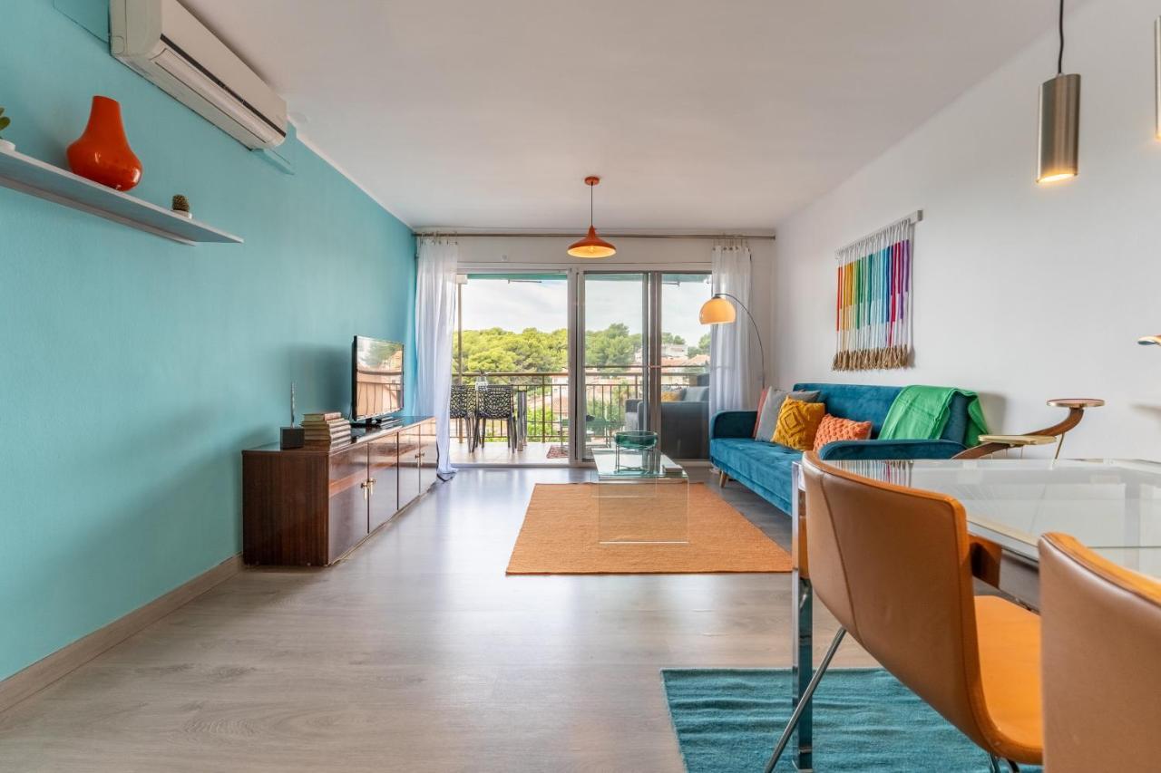 Beach Front Retro Hideaway In Salou Zewnętrze zdjęcie