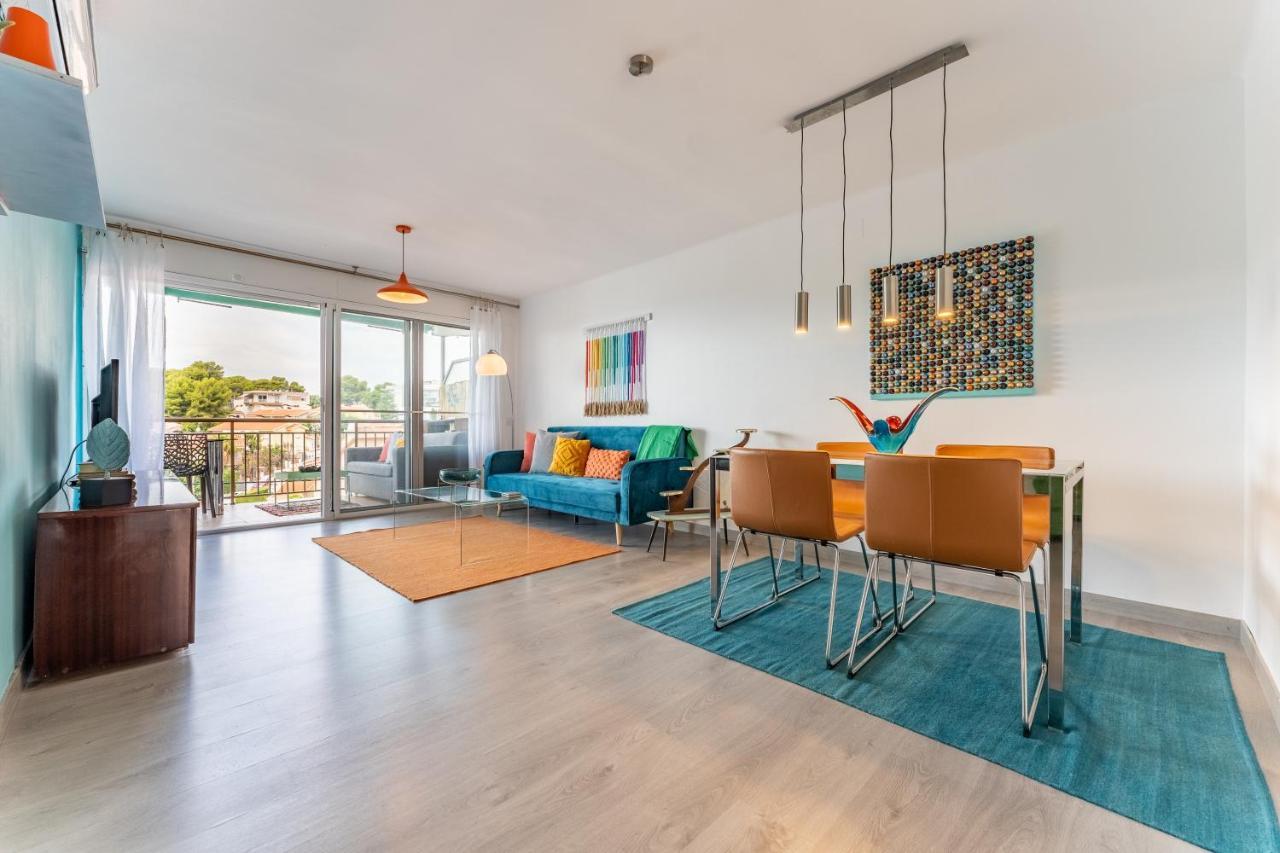Beach Front Retro Hideaway In Salou Zewnętrze zdjęcie