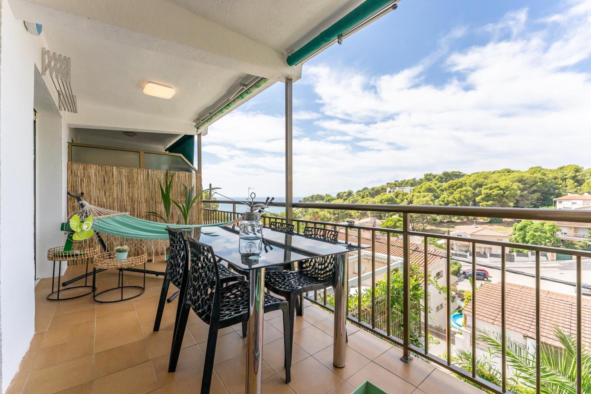 Beach Front Retro Hideaway In Salou Zewnętrze zdjęcie