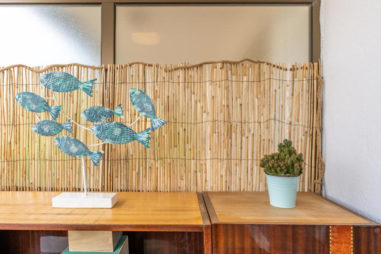 Beach Front Retro Hideaway In Salou Zewnętrze zdjęcie